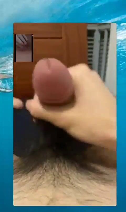 عرض الويب كام مسرب ومنشور