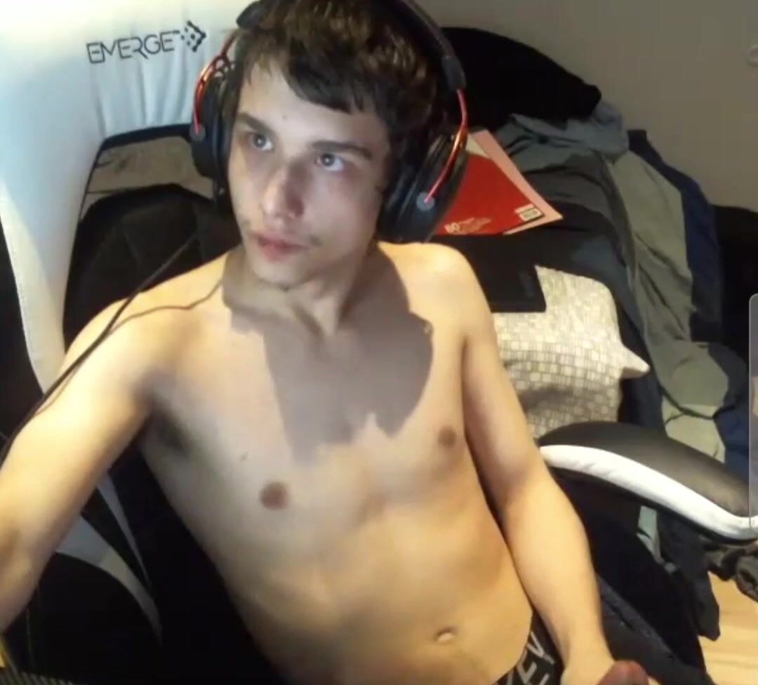 Young teen jerks off 2