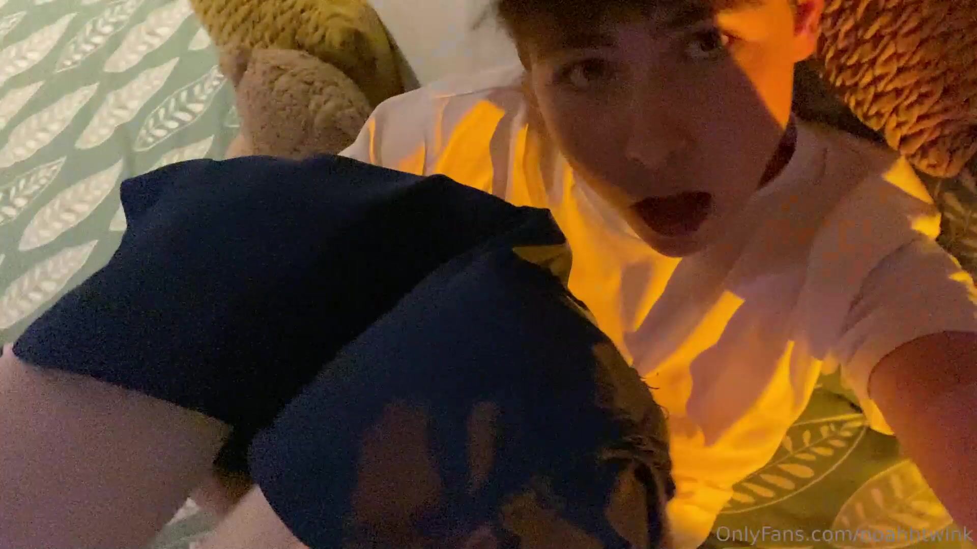 Noahhtwink gets pounded raw