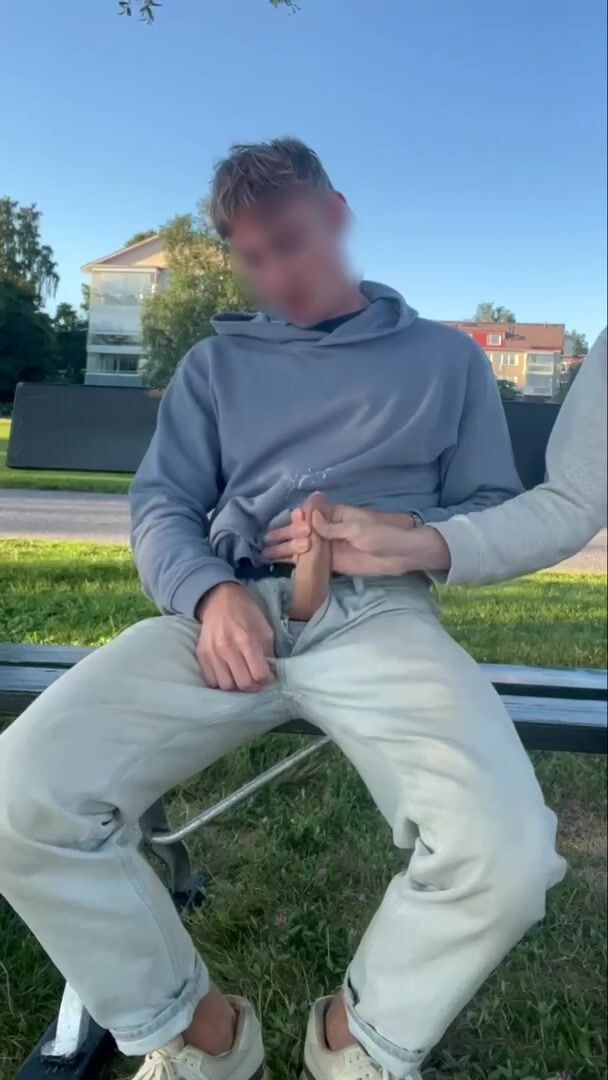 Teen twinks bareback with muscular guys