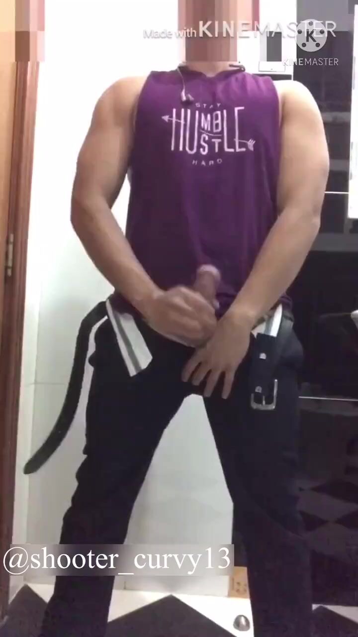 [nt][173] [bathroom] small clips of teens, twinks & guys from nt