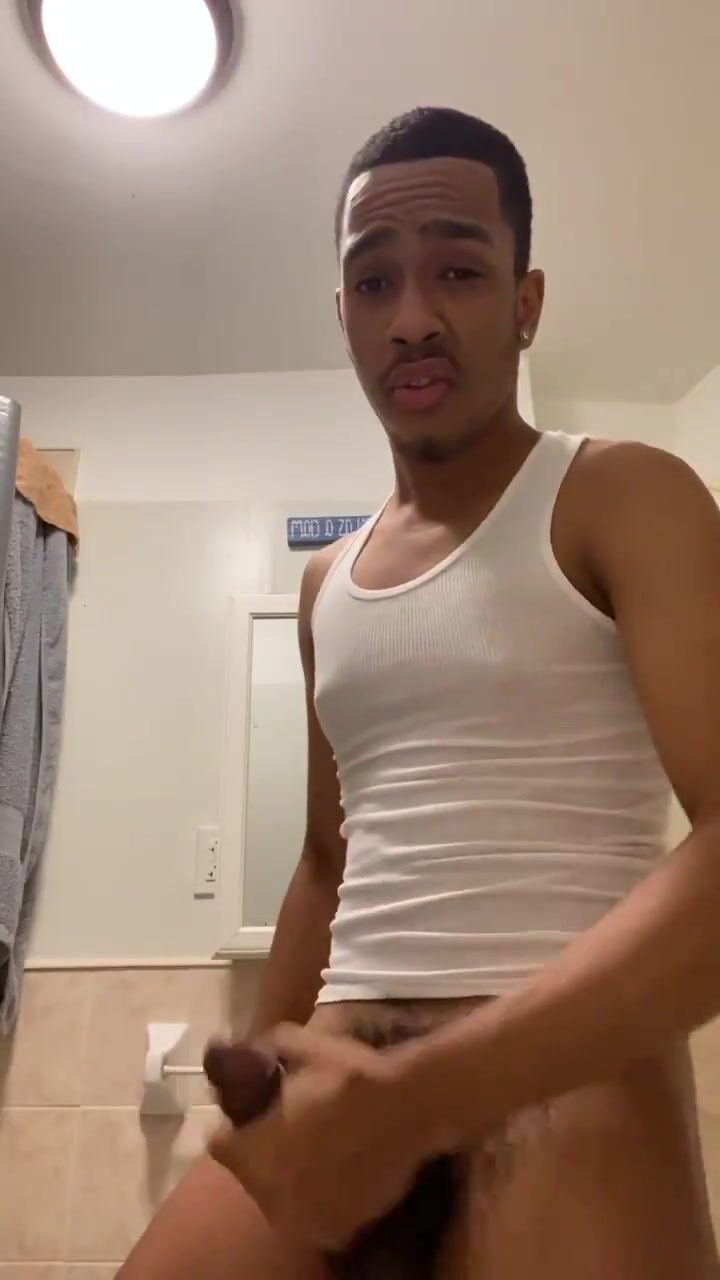 [nt][321] [bathroom] small clips of teens, twinks & guys from nt