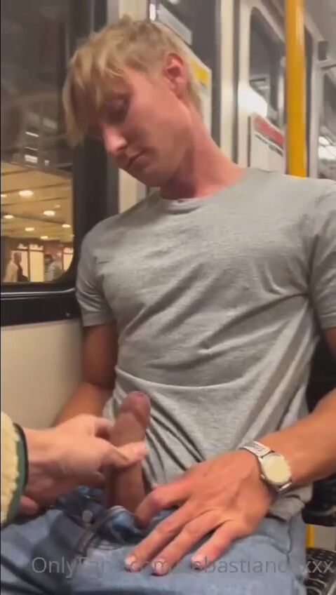 Sebastiancoxx jerks muscle cock on train