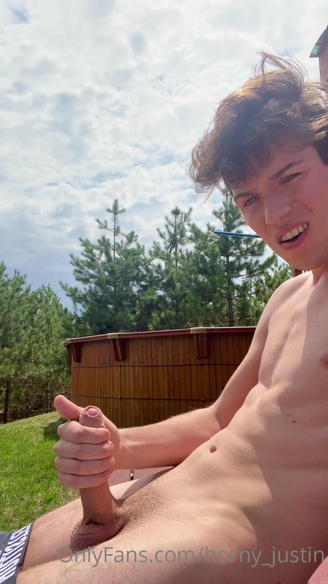 19yo twink rides daddy's bare muscle cock
