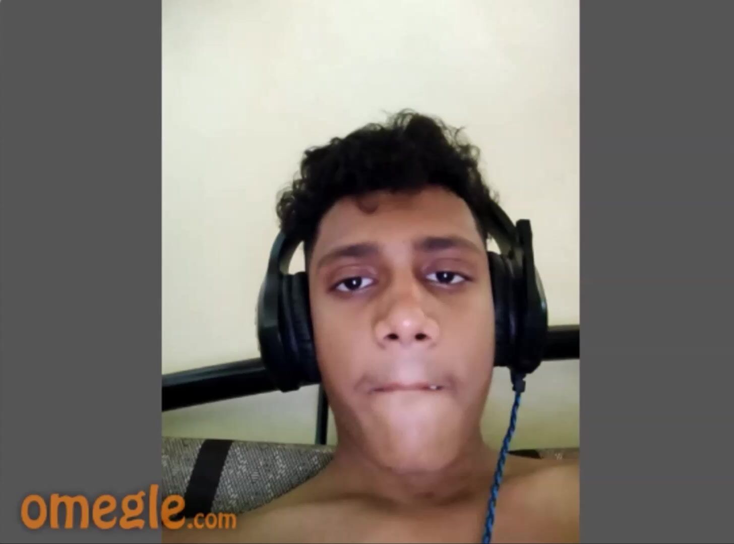 Twink boy bareback schwanz cam