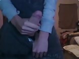 بالضبط في الوقت المناسب لأبي بدون واقٍ أن ينتهي بزب عضلي لفتى مراهق