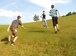 Outdoor-gaypornos mit jungen männern