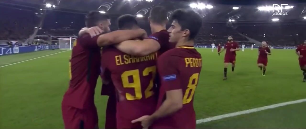 Perotti fingers el shaarawy's twink ass