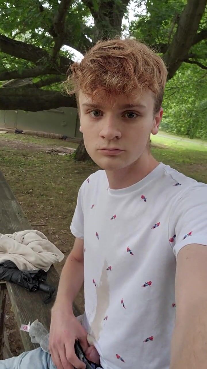 Pissboy ryan snow piss play