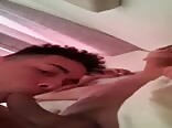 لعب زب الصديق مع الأولاد الممحونين