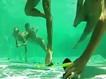 Pool-jungen gruppensex party ohne kondom