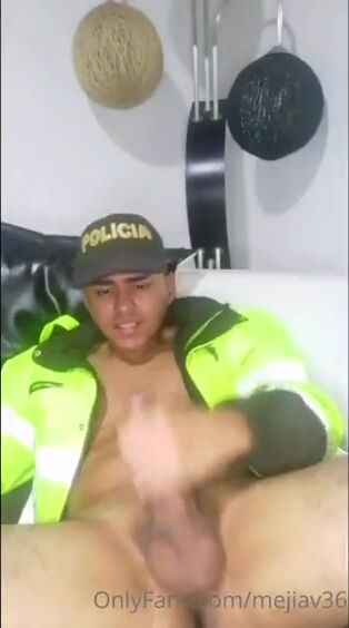 Twinks spritzen ohne kondom