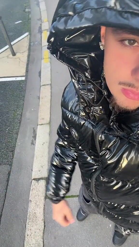 Pvc puffer twink boy rides raw cock