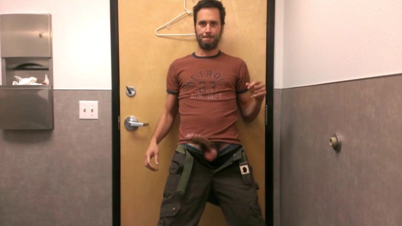Quick work bathroom cum - 10-28-25