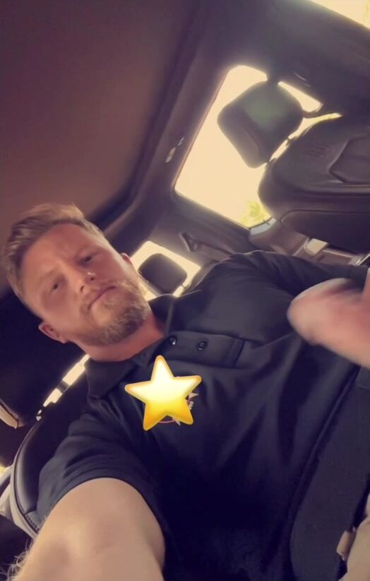 Bisexual sheriff jerks off hard in police car