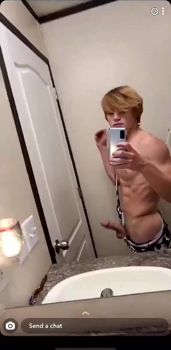 Daddy takes twink in reverse singlet