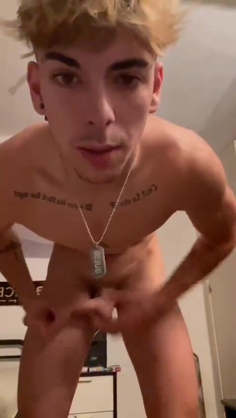 Riley jacks off and smokes twink cock