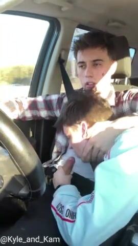Blowjob im auto im stau