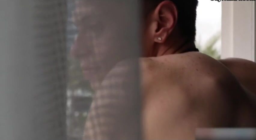 Muscle daddy barebacks twink with rope trick