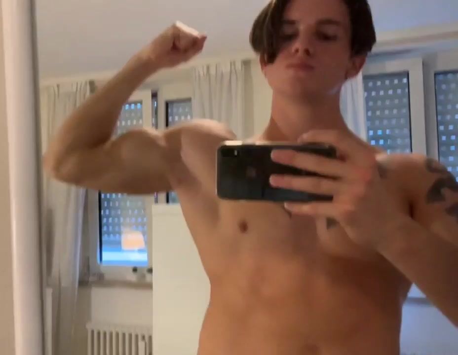 Fit twink toxic jerks his cock for fans