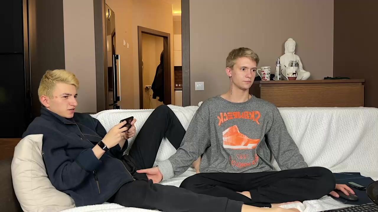 Russian twink couple shoots horny