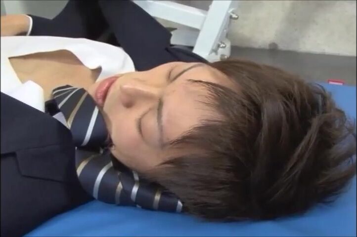 校园无套嫩男