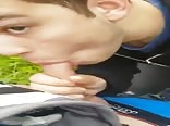 Ado suce son pote sur gaymale tube