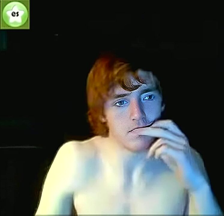 Scottish ginger thin blue-eyed guy wanks his cut cock off - ai enha...