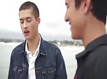 海边青少年男同性恋约炮色情片