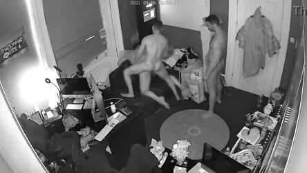下班后的办公室性爱