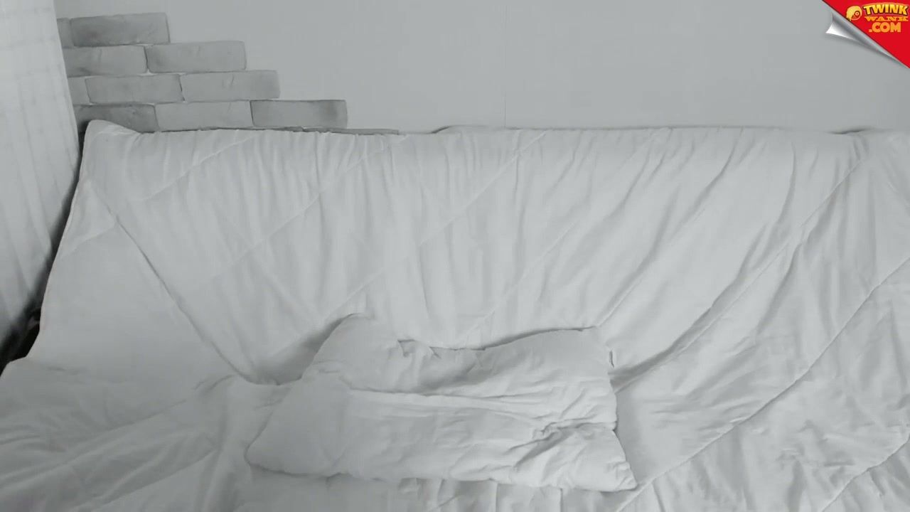 Hot twink webcam show - lazydarkknight tube