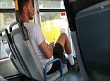 Sexy busfahrt des israelischen twinks