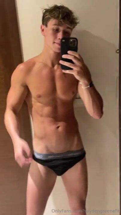 Hayden porn action with sexy model