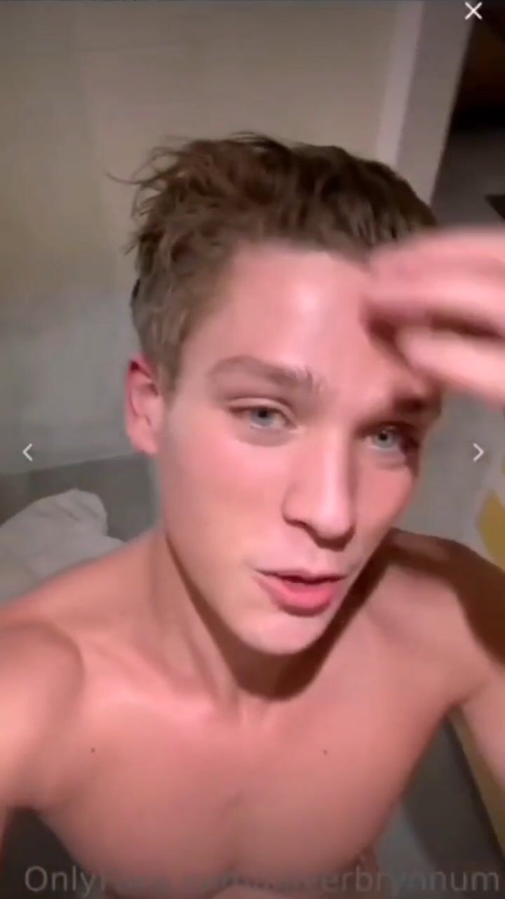 Oliver footplay compilation with sexy model