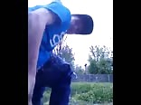 сексуальный подросток дразнит