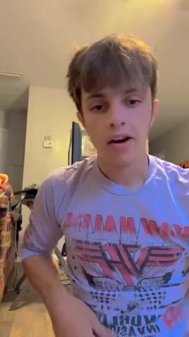 Sexy twink cums twice in an hour boys cam porn