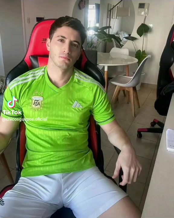 Désir de racaille blanche : action porno avec ados gays sexy