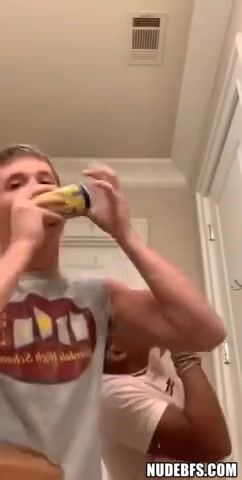 Frat boys caught in short bait cam action