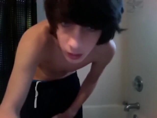 Shower cam fun time porn playing