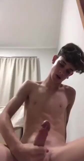 Silky smooth boner jacked cam boys porn