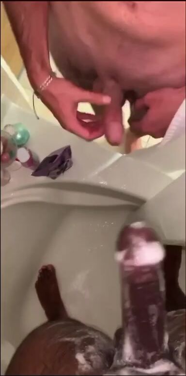 Massive muscle daddy dominates tiny twink bareback