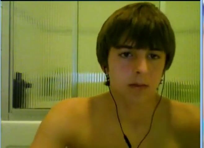 Skype hold ends: twink daddy muscle bareback cock own mouth load