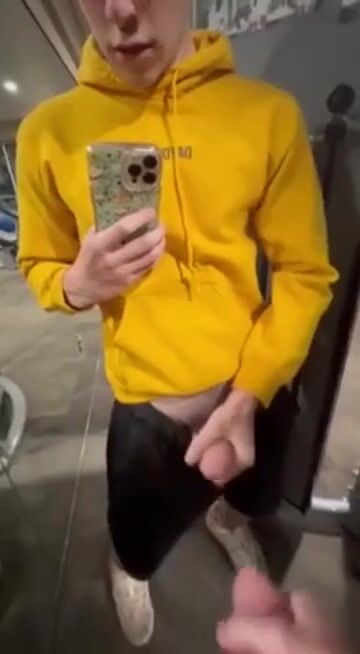 Sneaky tug in the gym