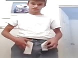 Sozinho com ereção