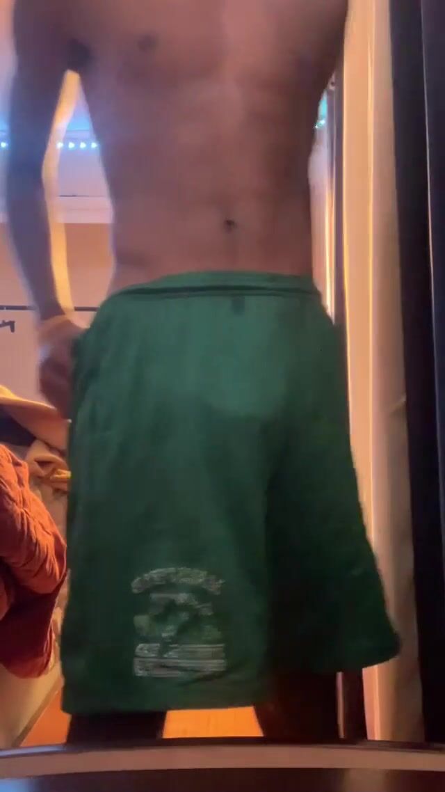 Solojayy twink strokes hard
