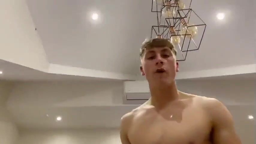 Twink and daddy muscle bareback cock fun 4