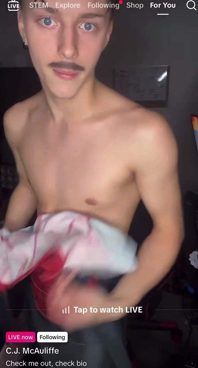 Spiderman chris strips live on tiktok