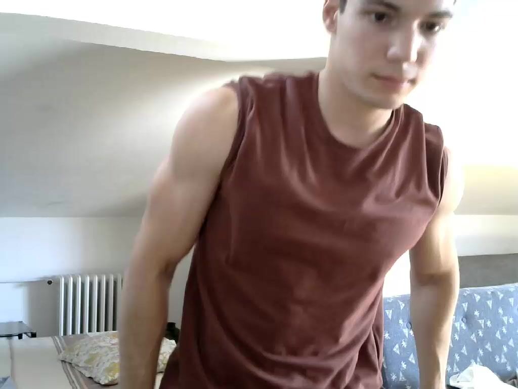Twink boys bareback in attic bedroom cam show
