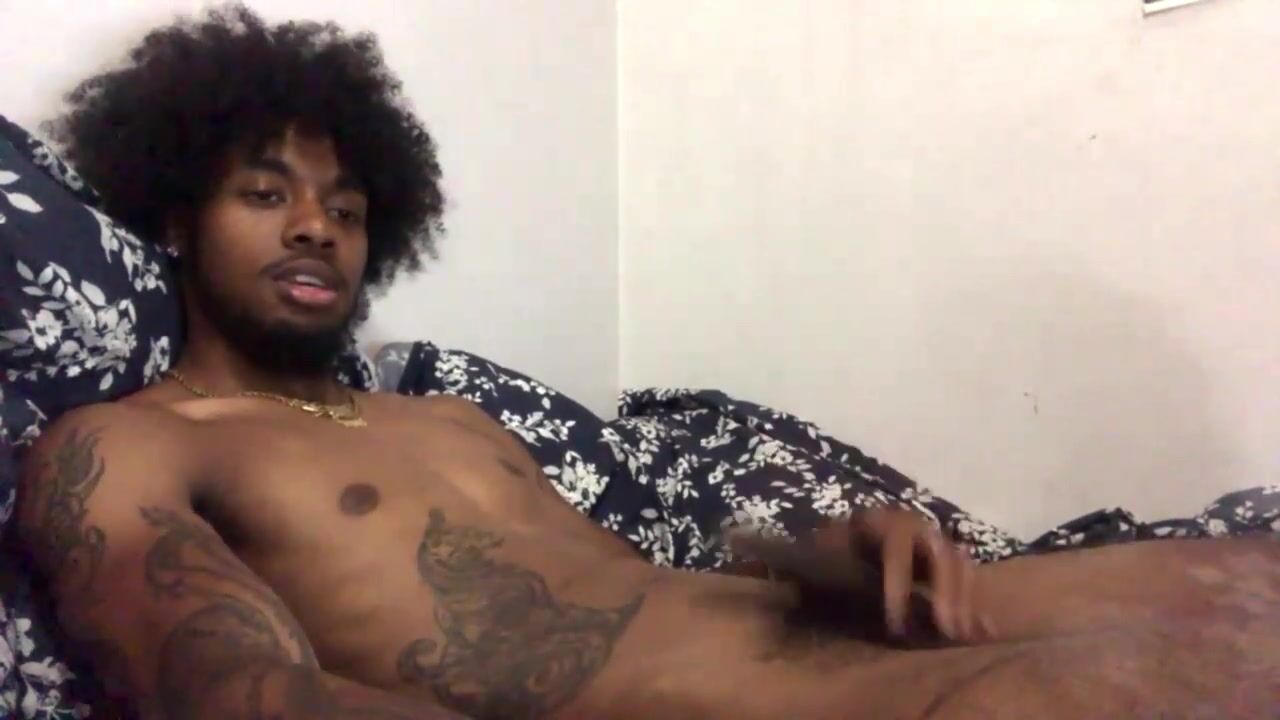 Straight boy cums on webcam