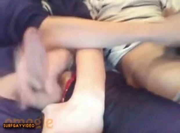 Straight pals try first-time twink bareback cock
